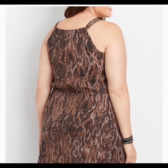 Plus Size Snakeskin Keyhole Neck Dress size 1 - Picture 2 of 5